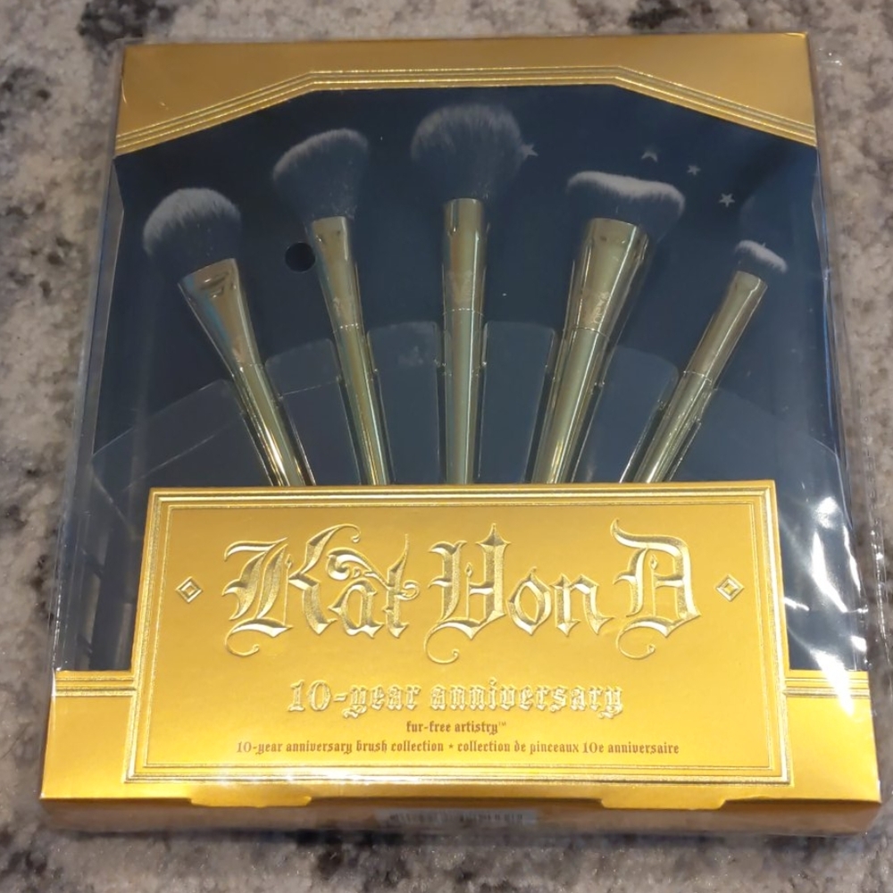 Kat Von D Makeup Brushes